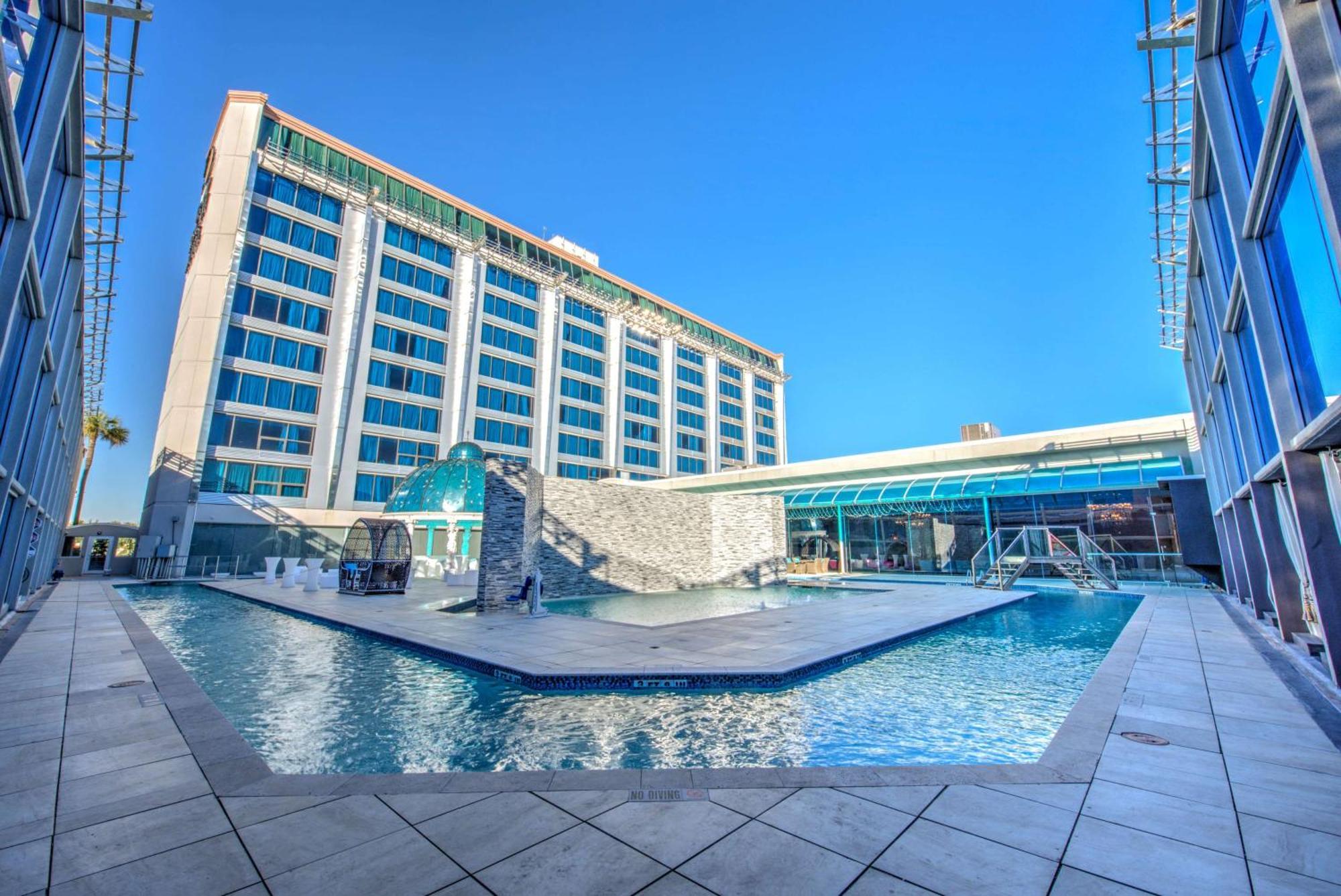 Doubletree By Hilton Houston Brookhollow Hotel Exterior photo